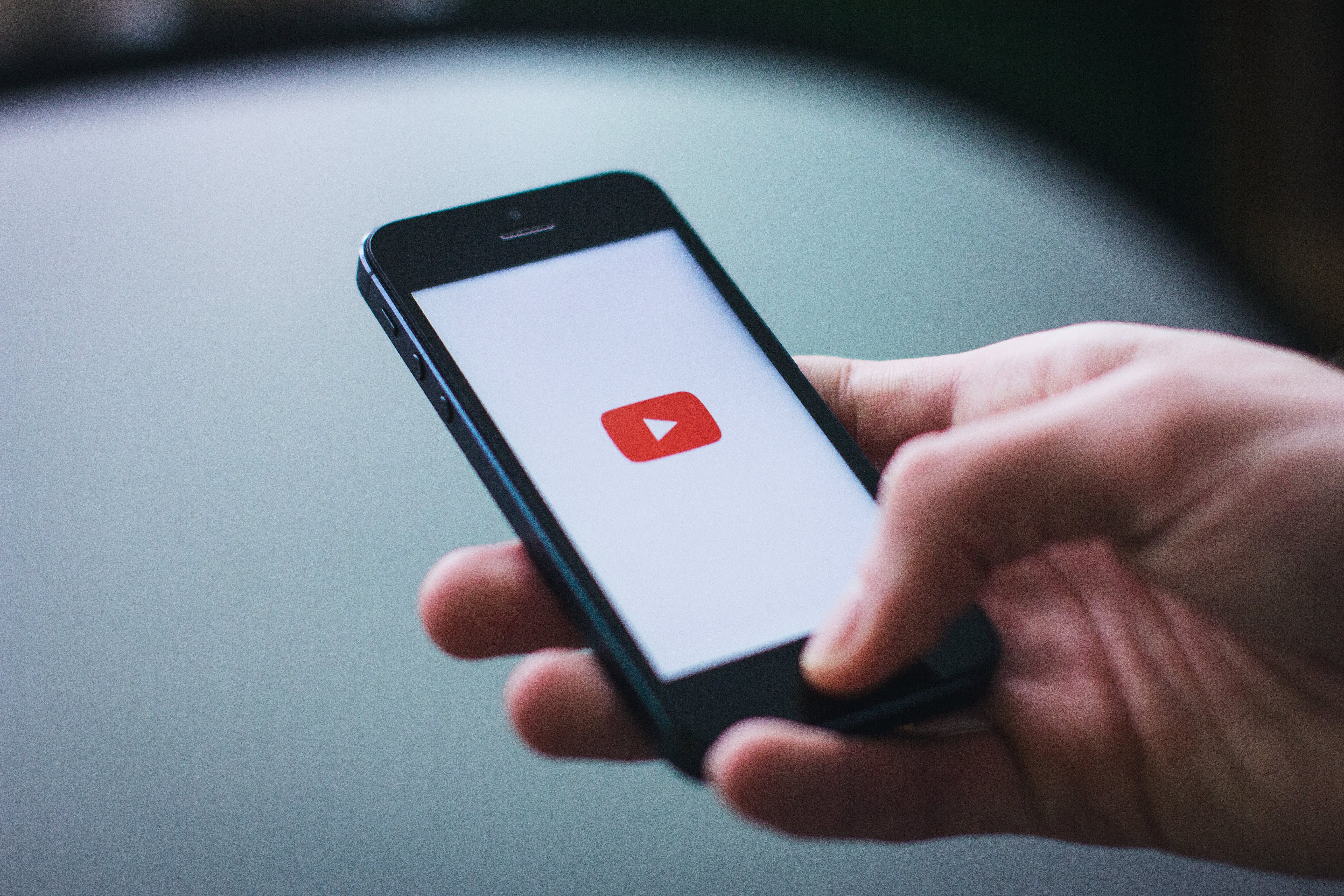 Transcribe Youtube videos from MP4 and MP3 into text in seconds